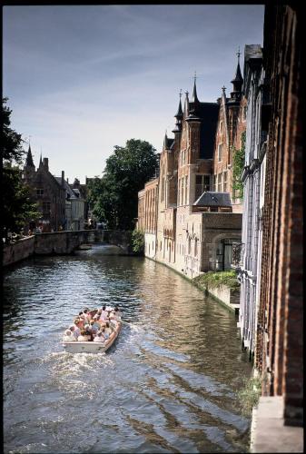 Фотография гостиницы Bord'eau Canal Suites