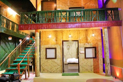 Фотография гостиницы Hotel Bamboo Castle