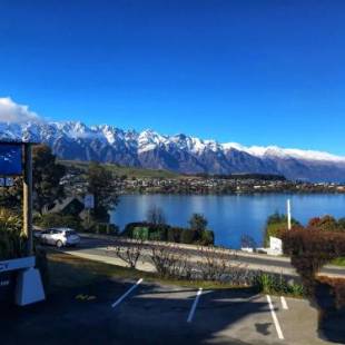 Фотографии мотеля
Colonial Village Motel