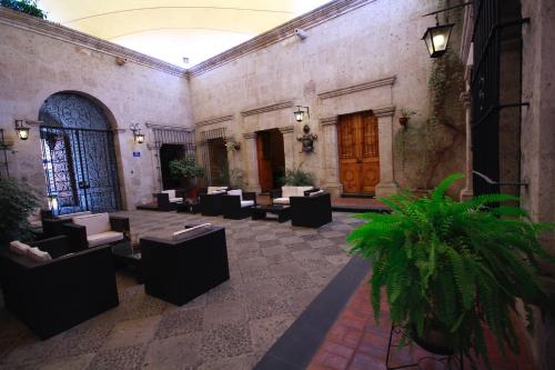 Фотографии гостиницы 
            Hotel Conquistador