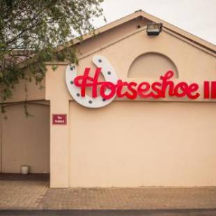 Фотографии гостиницы
Horseshoe Inn and Conference Center