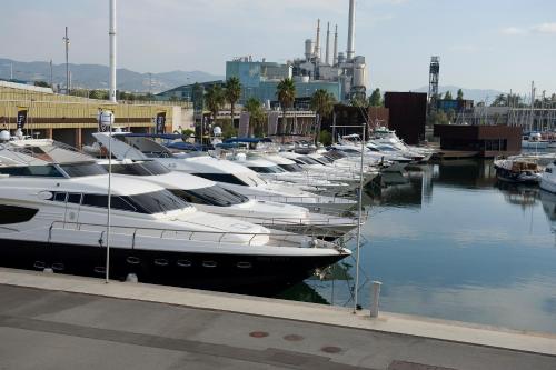 Фотография мини отеля Boat Accommodations Barcelona