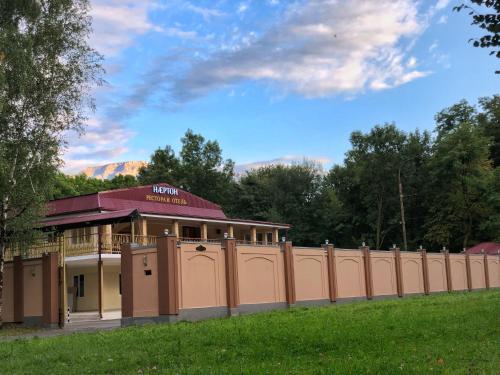 Фотографии гостиницы 
            Нартон