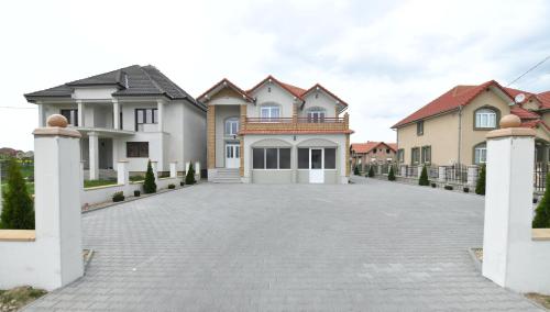 Фотография гостевого дома Absolut Residence Hateg