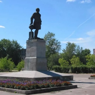 Фотография памятника Памятник М. В. Ломоносову