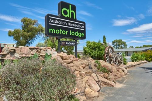 Фотография мотеля Australian Homestead Motor Lodge