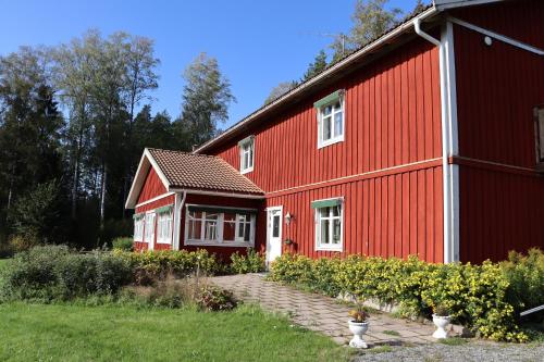Фотография гостевого дома Skogsbrynet B&B, Bredsjö Nya Herrgård