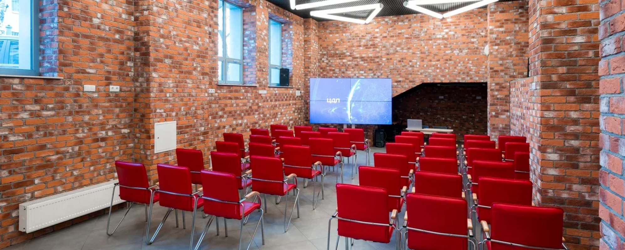 Фотографии конференц-зала Цифровое Деловое Пространство Зал Лофт