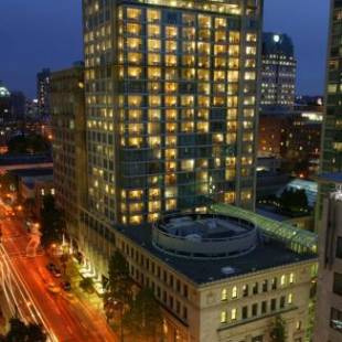 Фотографии гостиницы
Delta Hotels by Marriott Vancouver Downtown Suites