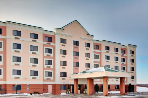 Фотография гостиницы Holiday Inn Express Sault Ste Marie, an IHG Hotel