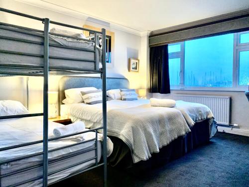 Фотографии мини отеля
Salt on the Harbour