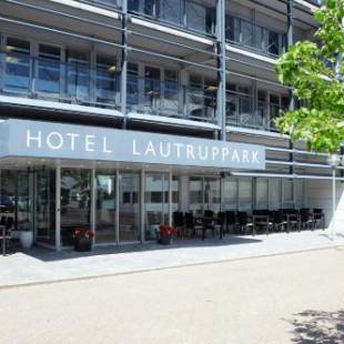 Фотографии гостиницы
Hotel Lautrup Park