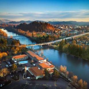 Фотографии гостиницы
Valley River Inn Eugene/Springfield