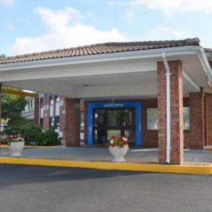 Фотографии мотеля
Motel 6-Newport, RI