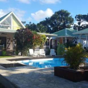 Фотографии гостевого дома
La Creolina