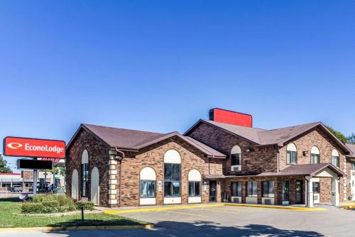 Фотография гостиницы Econo Lodge North Sioux Falls