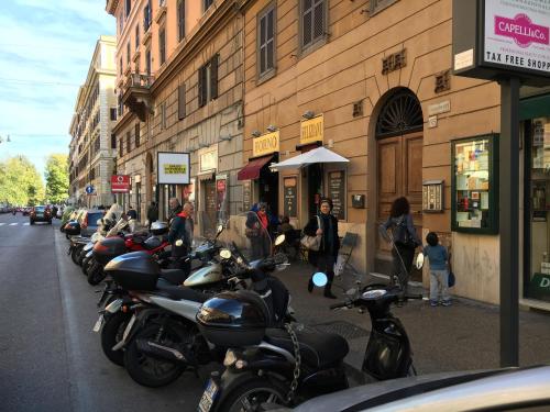 Фотография гостевого дома Rome Candia Holiday House