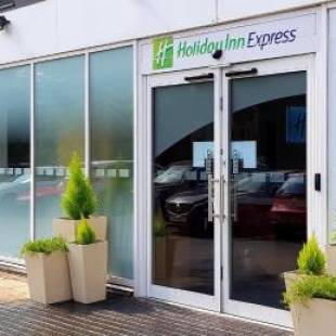 Фотографии гостиницы
Holiday Inn Express Wakefield, an IHG Hotel