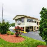 Фотография гостиницы Red Carpet Inn - Stamford