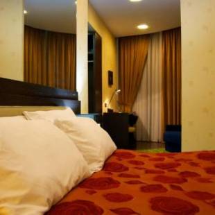 Фотографии гостиницы 
            Iliria Boutique Hotel