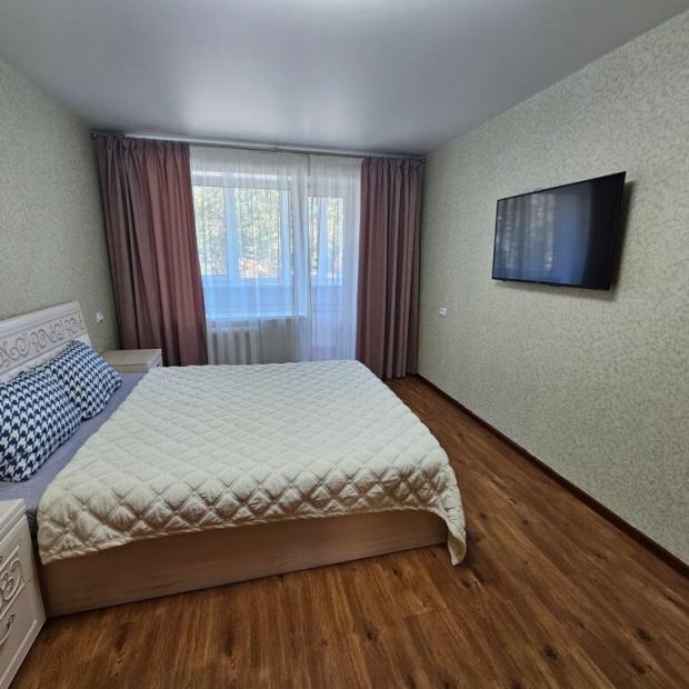 Фотографии квартиры 
            Квартира 3-комнатная на улице Ленина 34