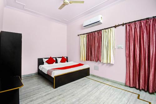 Фотография гостиницы OYO 47164 Madhav Palace