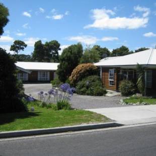 Фотографии апарт отеля
Castaway Holiday Apartments