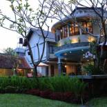 Фотография гостиницы Hotel Sriti Magelang