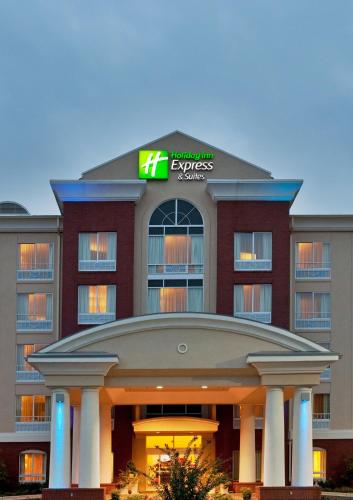 Фотография гостиницы Holiday Inn Express & Suites - Spartanburg-North, an IHG Hotel