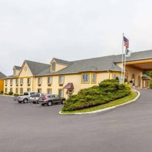 Фотографии гостиницы 
            Quality Inn Crossville Near Cumberland Mountain State Park