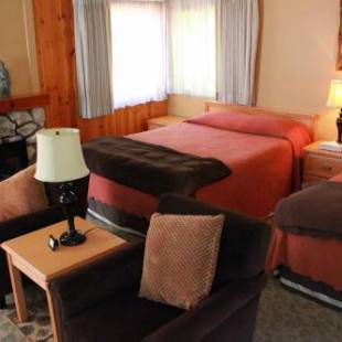 Фотографии гостиницы
Andril Fireplace Cottages