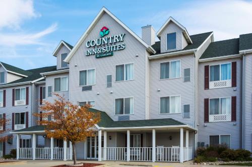 Фотография гостиницы Country Inn & Suites by Radisson, Bloomington-Normal Airport, IL