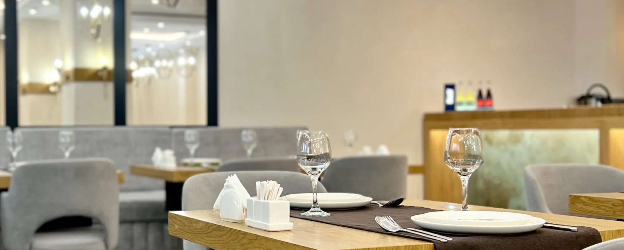 Фотографии банкетного зала Зал ресторана Derbent Plaza