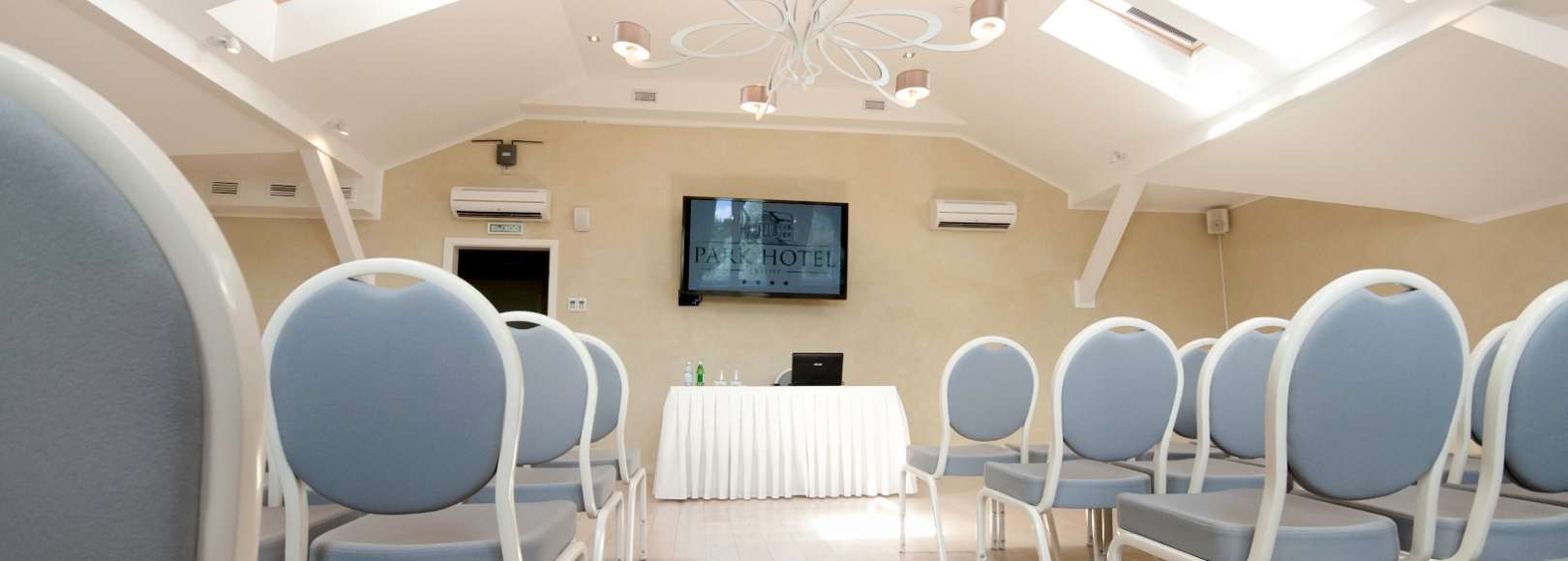 Фотография конференц-зала Парк-отель "Филипп"