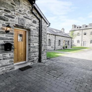 Фотография гостевого дома 3 Bythynnod yr Aran