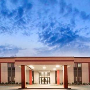 Фотографии гостиницы
Super 8 by Wyndham Brockton