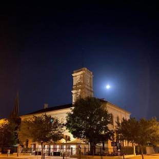 Фотографии гостиницы 
            Clocktower Suites