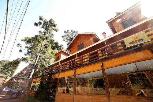 Фотографии мини отеля 
            Pousada Campos Montreal