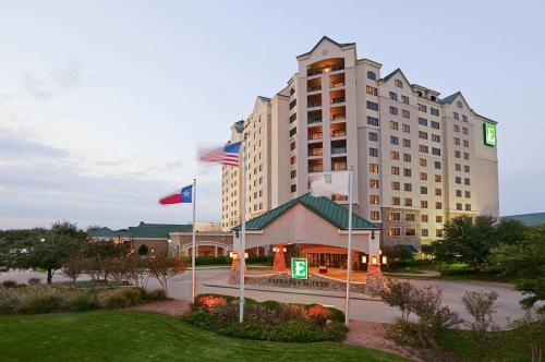 Фотография гостиницы Embassy Suites Dallas - DFW Airport North