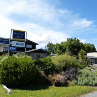 Фотографии мотеля
Spa Lodge Motel