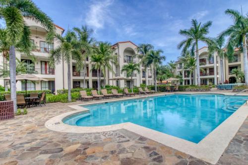 Фотографии гостевого дома 
            Pacifico Townhouse 102