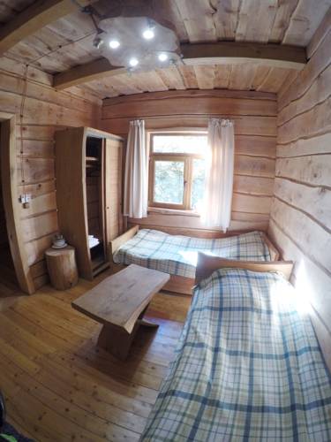 Фотографии гостевого дома
Каштановый двор