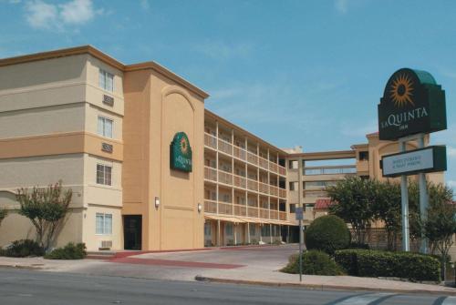 Фотография гостиницы La Quinta Inn by Wyndham Austin Capitol / Downtown