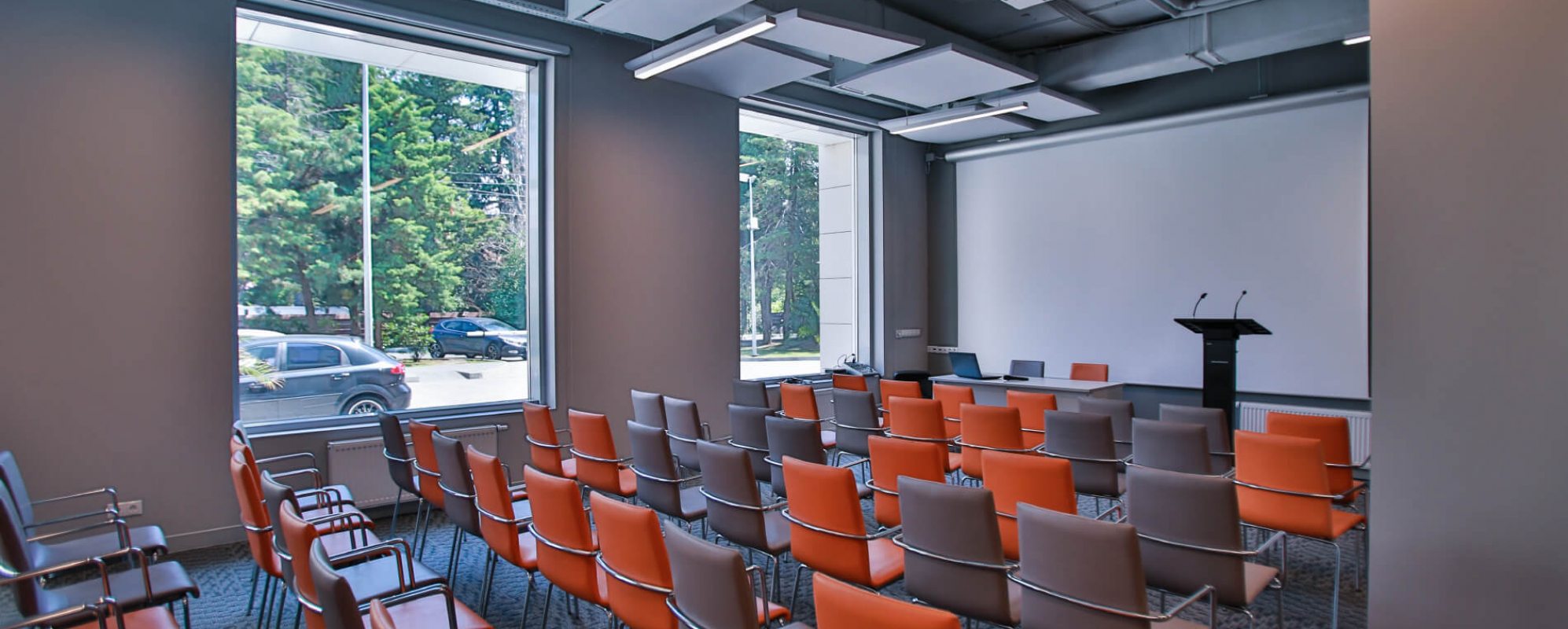 Фотографии конференц-зала Конференц-зал №1