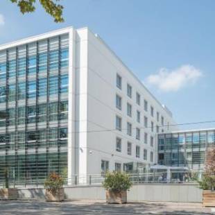 Фотографии гостиницы 
            Hotel Lyon-ouest