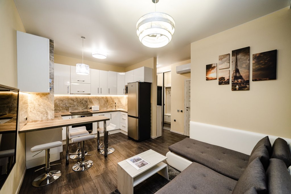 Фотография квартиры Апартаменты LikeHome life Калужская Букинист