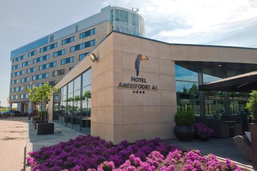 Фотография гостиницы Van der Valk Hotel Amersfoort A1