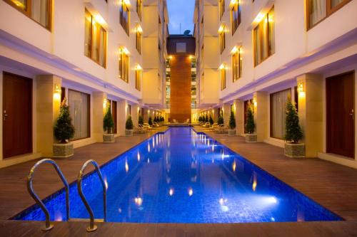 Фотография гостиницы The Sun Hotel & Spa Legian - CHSE Certified