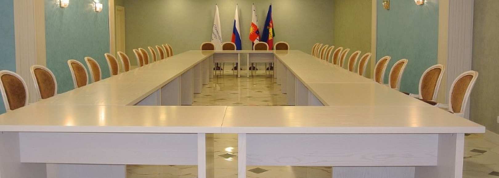 Фотография конференц-зала Голубая гостиная