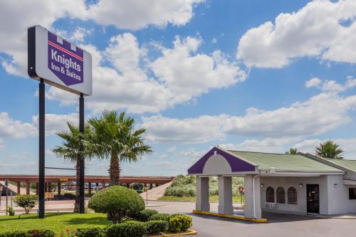 Фотография мотеля Knights Inn Waco South